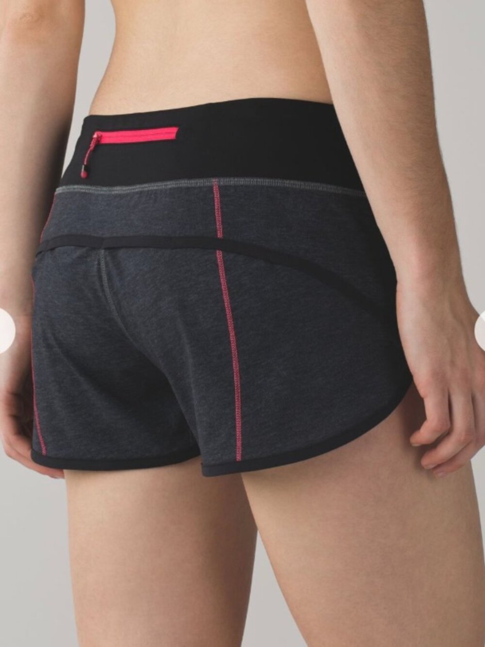 Lululemon Speed Short 4-way Stretch 2.5" Heathered Black w/Boom Juice Size 6